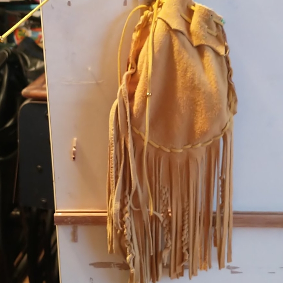 Buck skin fringed leather sugar skull pouch - Picture 2 of 5